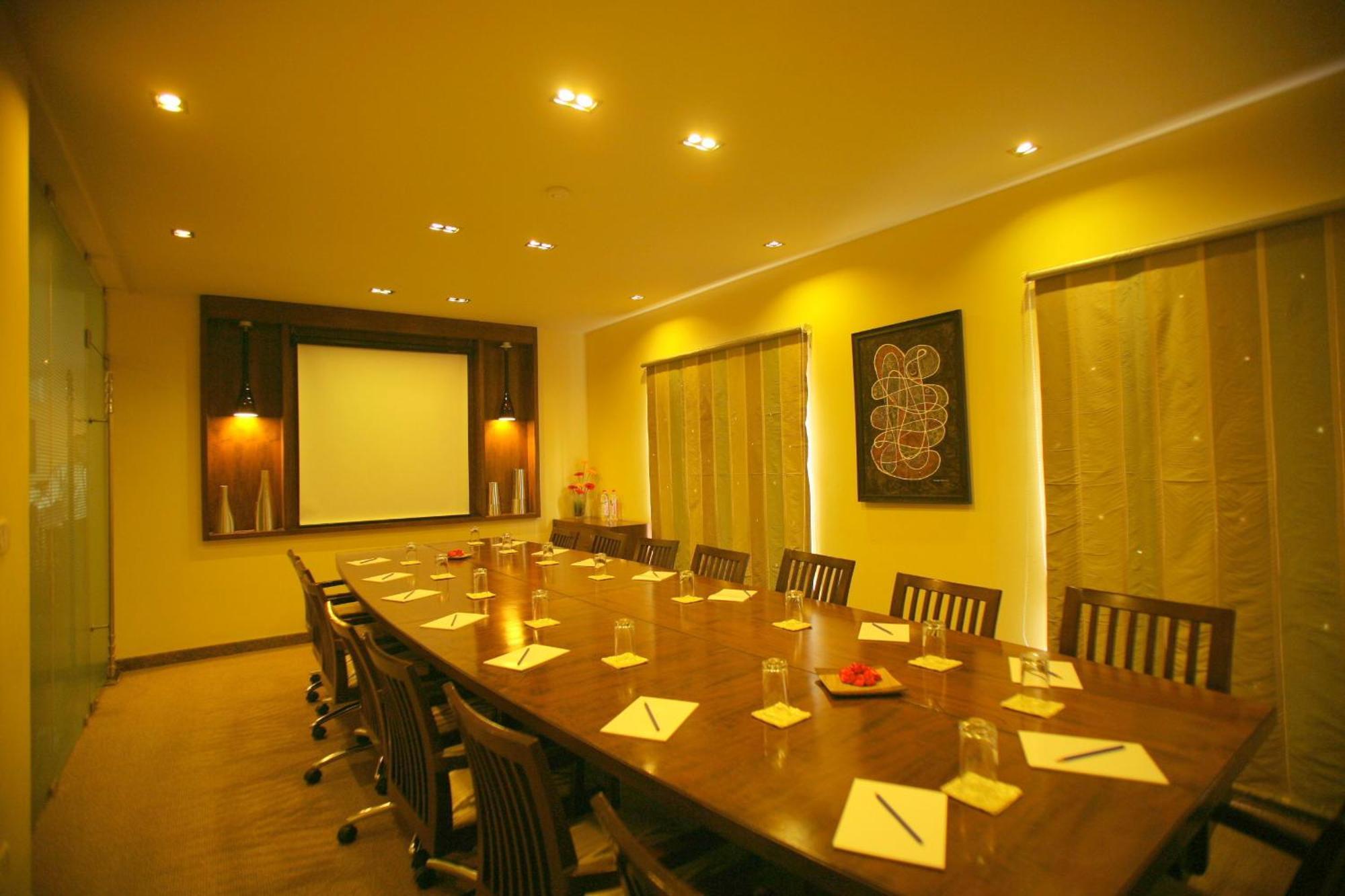 juSTa Indiranagar Aparthotel Bangalore Bagian luar foto