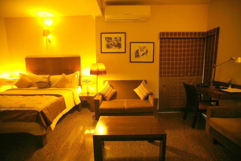 juSTa Indiranagar Aparthotel Bangalore Bagian luar foto