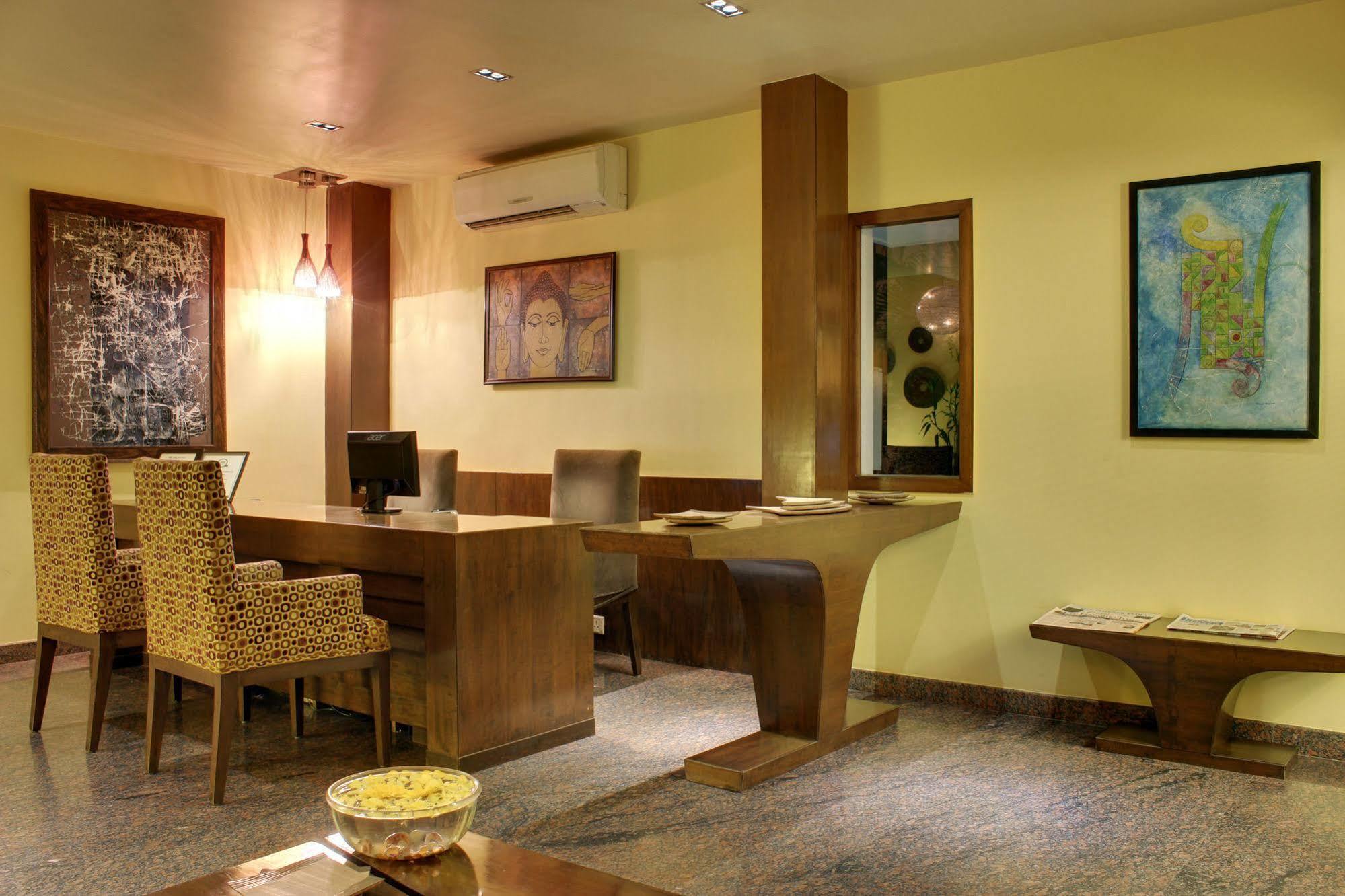 juSTa Indiranagar Aparthotel Bangalore Bagian luar foto